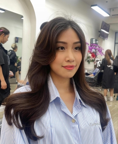 Salon Tóc Dịp Tết Tại Quận 1 Vân King Hair - Trải Nghiệm Làm Đẹp Từ Phong Cách